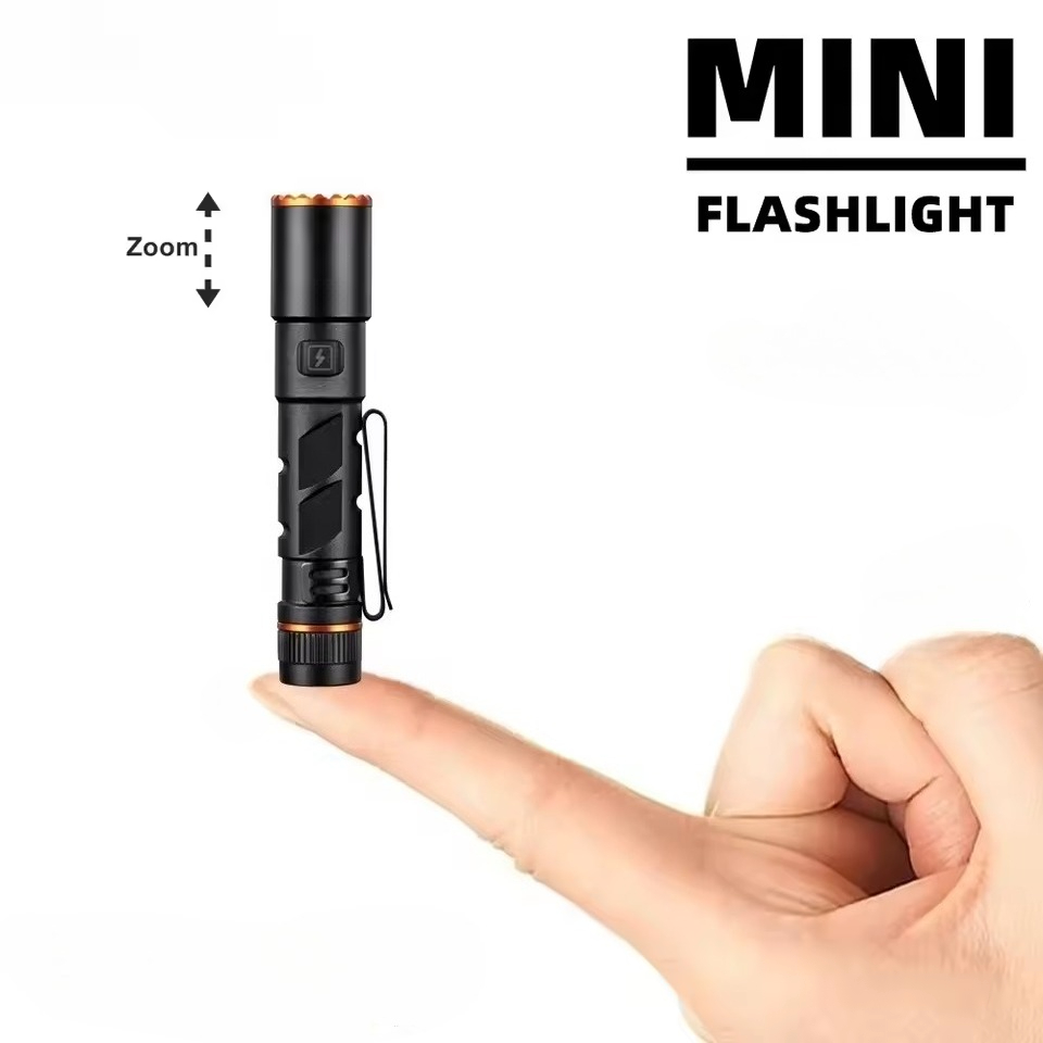 Street Fashion Blog - Mini Zoom EDC Hoge helderheid Penzaklamp