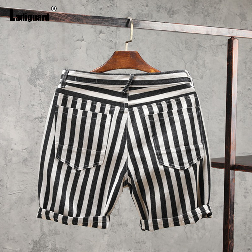 Europese stijl 2026 zomer casu - Street Fashion Europe recensie en prijs