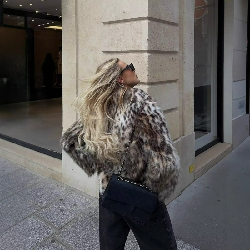 Europa Mooie dameskleding Mode - Street Fashion Europe recensie en prijs