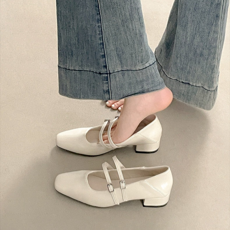 Vierkante neus lage hak dames  - Street Fashion Lady recensie en prijs